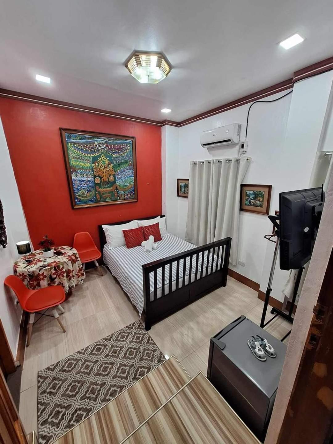 Country Bug Inn Tagaytay City Eksteriør billede
